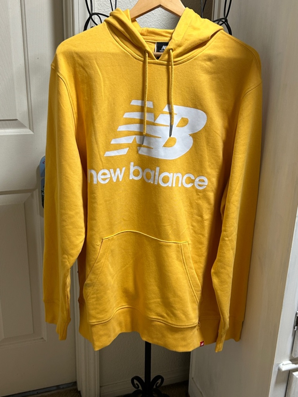 New Balance mens Nb Essentials Stacked Logo Pullover Hoodie